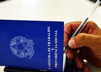 Taxa de desemprego fica em 7,9%; índice é o menor em 10 anos