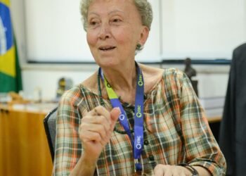 Alana Gandra: 53 anos à serviço da comunicação estatal e pública