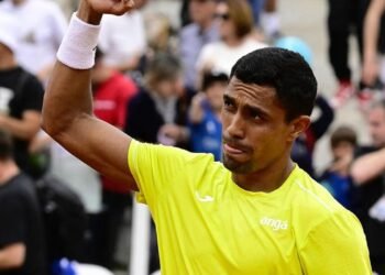 Monteiro bate sérvio e vai pela 1ª vez às oitavas de um Masters Mil