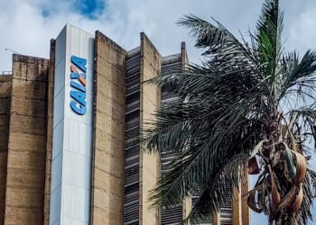 Caixa abre cadastro de imóveis para compra pelo governo e doação ao RS