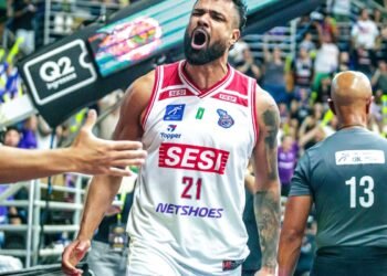 Franca derrota Flamengo e fica a uma vitória do título do NBB