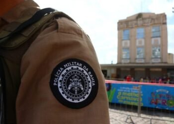 PM prende quarteto e liberta três reféns na Bahia