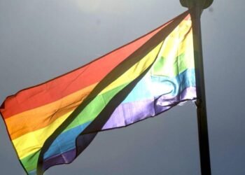 Com música e alegria, Parada LGBT+ de SP chama atenção para a política