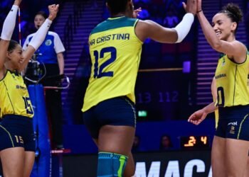 Liga das Nações: Brasil arranca vitória diante da Itália e segue 100%