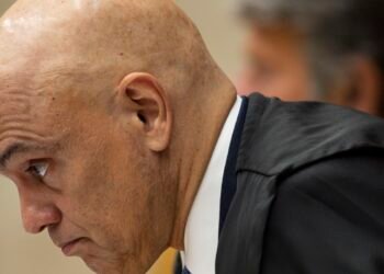 Moraes se declara impedido de julgar presos por ameaças a sua família