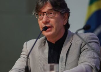 Pochmann alerta para a vulgarização de dados em ambientes digitais