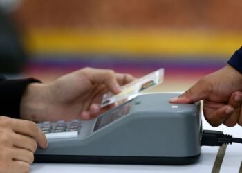 OEA aprova resolução que pede divulgação das atas da Venezuela