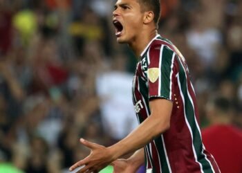 Flu supera Grêmio no Maracanã para avançar na Libertadores