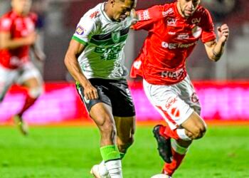 Série B: Éric Davis garante vitória do Vila Nova sobre o América-MG