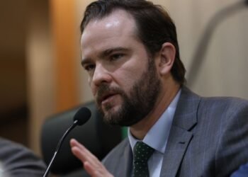 Governo pretende propor taxação das big techs neste semestre