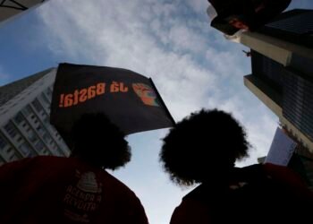 TV Brasil: Caminhos da Reportagem aborda legislação sobre drogas