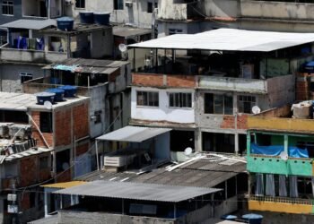 Lideranças de favelas discutem propostas para apresentar ao G20