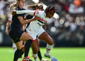 Timão derrota o São Paulo e fica perto do 6º título do Brasileirão A1