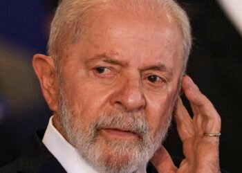 Lula anuncia repactuação do desastre em Mariana para outubro
