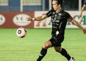 Paysandu vira sobre o Guarani e se afasta do Z-4 da Série B: 2 a 1