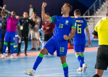 Brasil se classifica para oitavas da Copa do Mundo de futsal