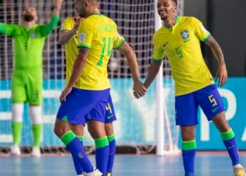 Futsal: Brasil goleia Costa Rica e chega às quartas da Copa do Mundo