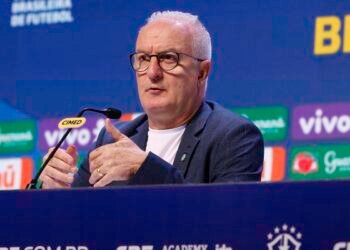 Dorival Júnior convoca seleção para jogos das Eliminatórias
