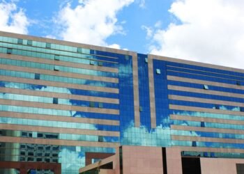 AGU recorre de decisão do TCU sobre presente recebido por presidentes