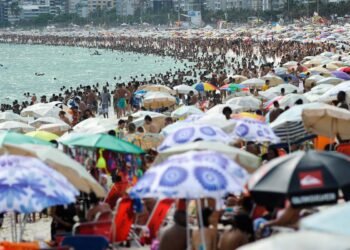 Rio tem calor de 41 graus e pouca umidade relativa do ar
