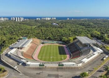 Sudesb abre 500 vagas para aulas de escolinhas de futebol em Salvador, a partir desta quarta (18)