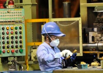 Indústria de transformação continua em patamar superior ao de 2023