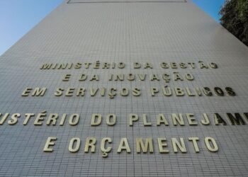 Planejamento descarta mudança na meta de déficit zero para 2024