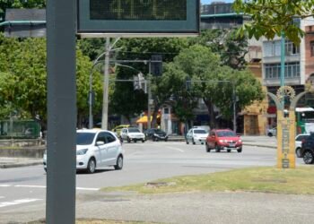 Inmet alerta laranja para onda de calor em 10 estados e no DF