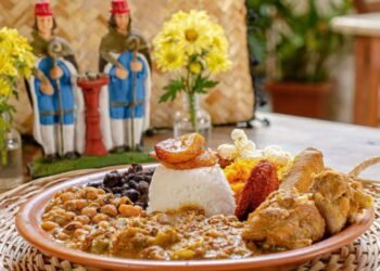 Bahia homenageia santos Cosme e Damião com comidas de orixá