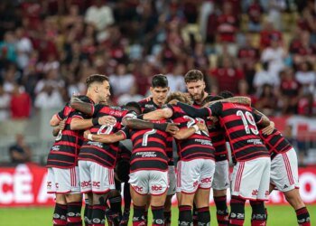 Flamengo comunica saída do técnico Tite
