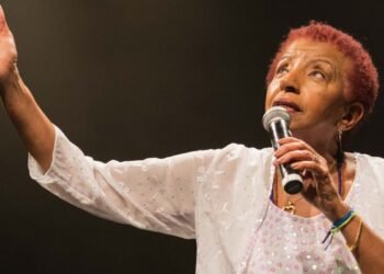 Leci Brandão: 80 anos e uma vida dedicada à defesa da cultura negra