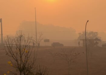 Escolas cancelam aulas por causa da fumaça no Distrito Federal