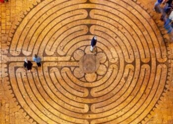 Convento histórico em SP recebe exposição inédita com 60 artistas