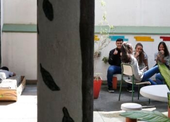 Diretores que mais reduzirem evasão escolar serão premiados no Rio