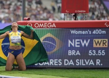 Atletismo brasileiro abre o sábado com quatro medalhas