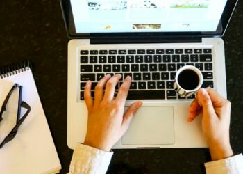 Mulheres ocupam 28% dos cargos de secretariado no país