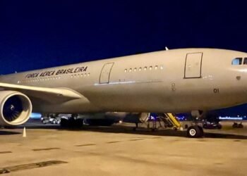 Avião da FAB chega ao Líbano para resgatar brasileiros