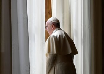 Vaticano: comissão pede regras claras para indenizar vítimas de abuso