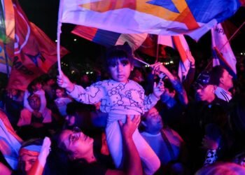 Centro-esquerda cresce no Uruguai, mas vitória no 2º turno é incerta