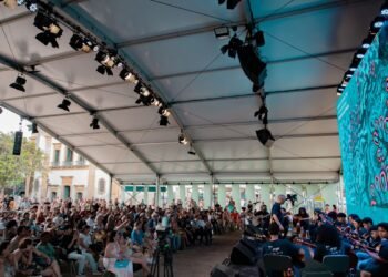 Flip atrai entre 27 mil e 30 mil pessoas a Paraty 