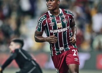 Brasileiro: Flu é eficiente e derrota Fla por 2 a 0 no Maracanã