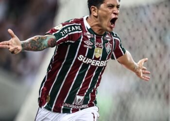 Cano encerram jejum e Fluminense derrota Athletico no Brasileiro