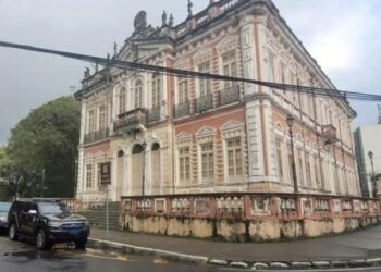 PF faz operação contra currais eleitorais de coronéis no interior baiano