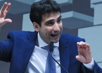 Senado aprova Gabriel Galípolo para presidir Banco Central