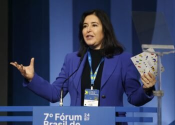 Tebet: momento é de cortar gastos em políticas públicas ineficientes