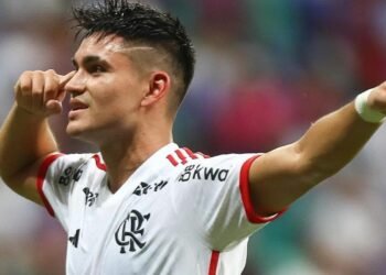 STJD pune Alcaraz e Yuri Alberto por agressão no Corinthians x Fla