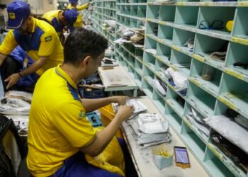 Concurso dos Correios destina 30% das vagas para negros e indígenas