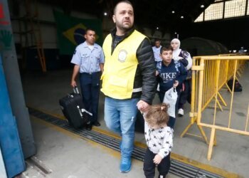 “Não dá para viver no Líbano”, diz homem que trouxe família ao Brasil