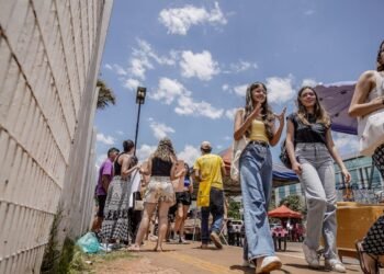 Enem 2024: Ubes pede passe-livre a estudantes nos dois dias de provas