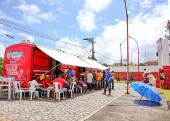 Homens comparecem em bom número ao primeiro dia de campanha do Novembro Azul – Prefeitura Municipal de Candeias.
